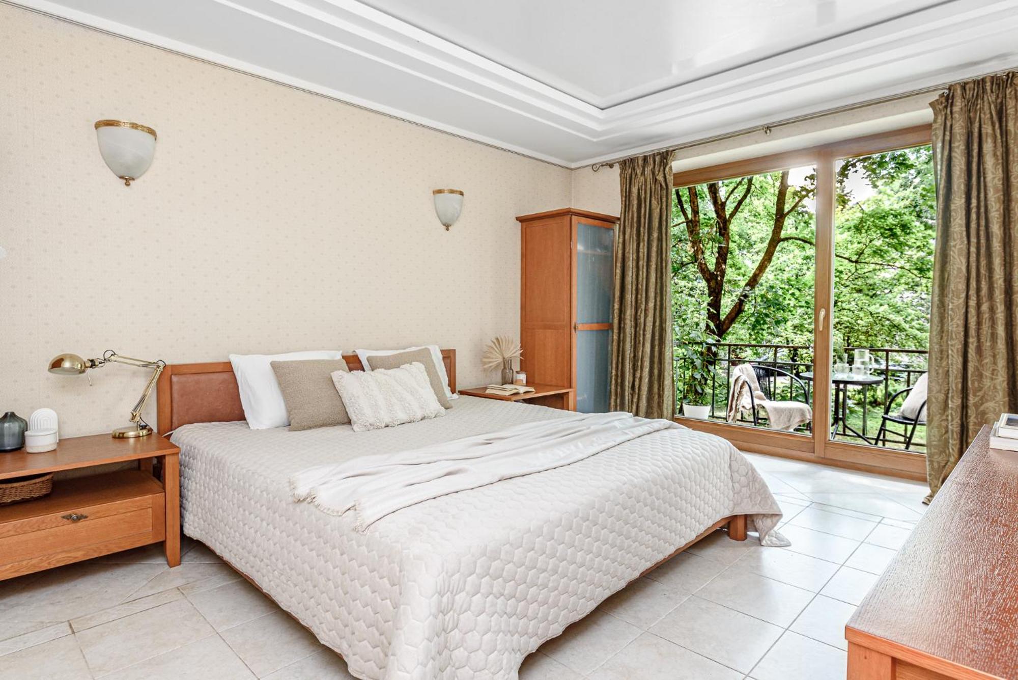 Jacuzzi Apartments X Free Parking X Self Check-In 24X7 By H&H VNO Exterior foto